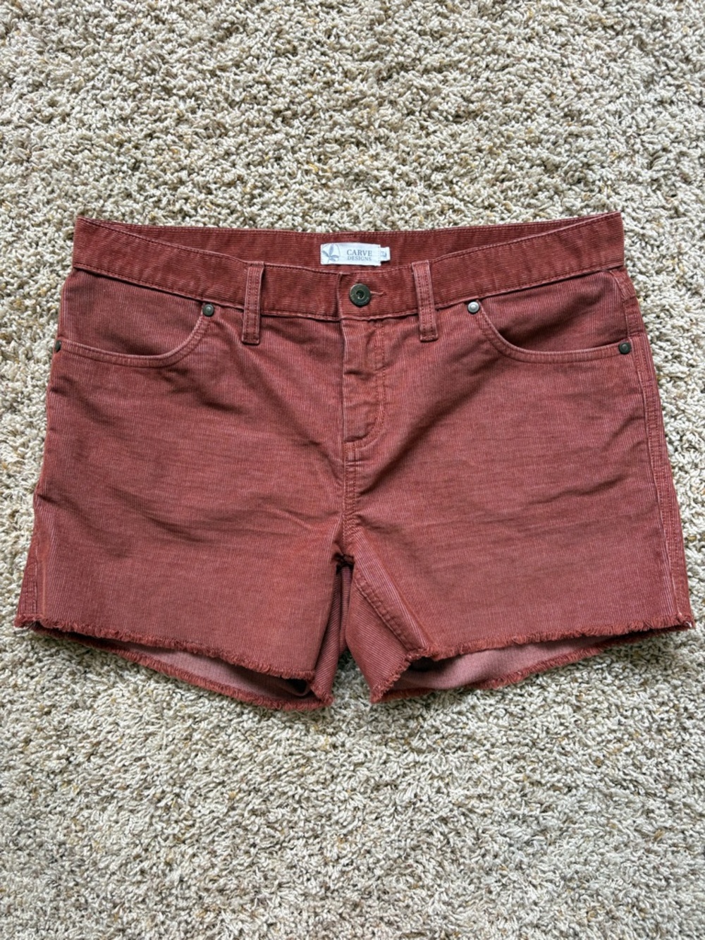Carve Designs Oahu Shorts
Size 8 Burnt Orange Corduroy
